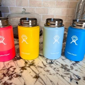 Selling four kids hydro flask 12oz as a package.